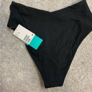 High wasted, Cheeky, black Bikini bottoms, Size 6